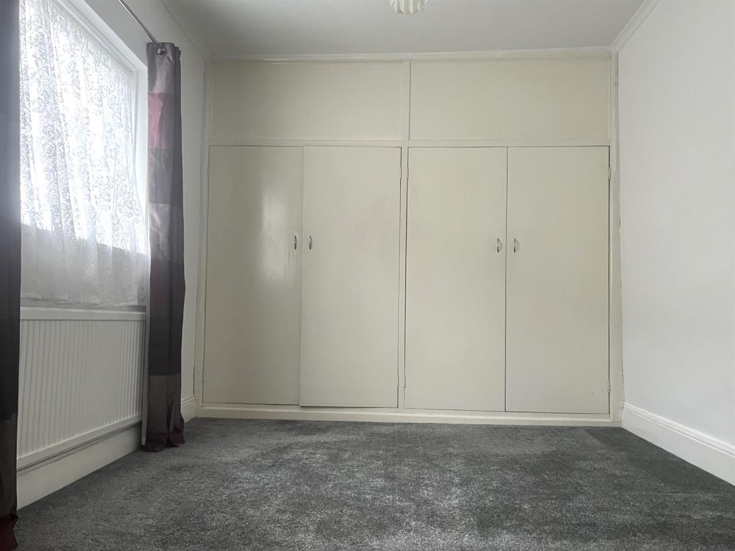 James Street, Llanelli, SA15 1EB